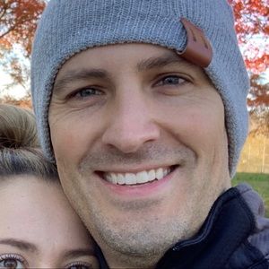 Meet your Posher, Eric j